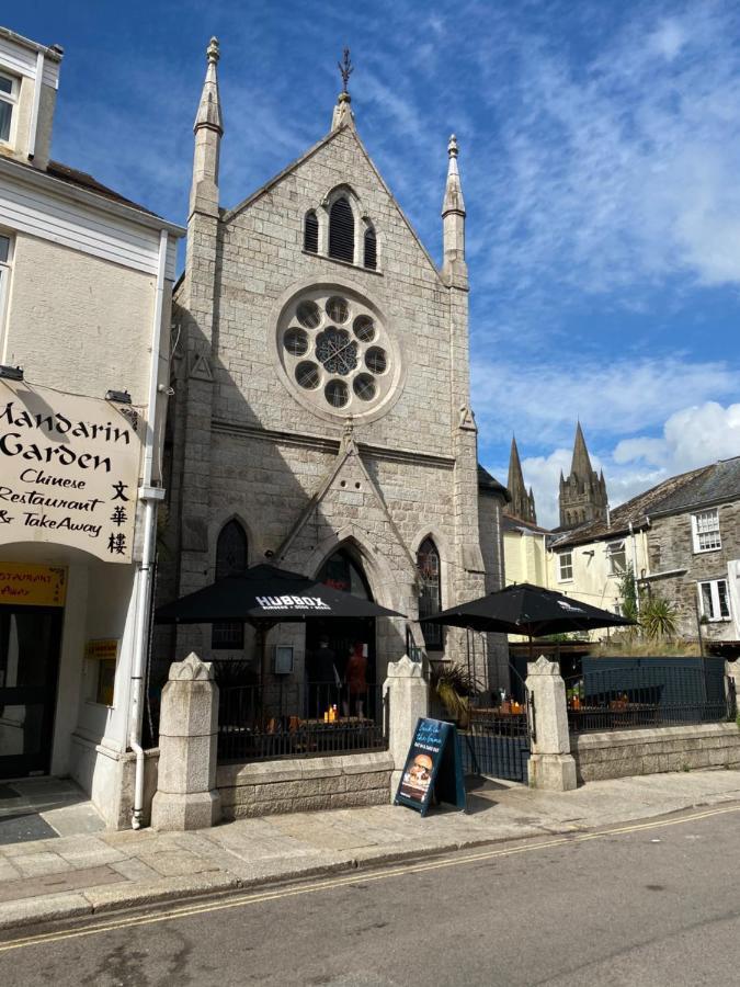 Apartment No 8 - Stay In Style In The Heart Of The Cathedral City. Truro Luaran gambar