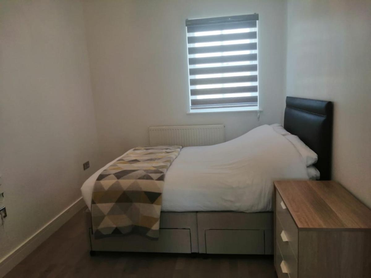 Apartment No 8 - Stay In Style In The Heart Of The Cathedral City. Truro Luaran gambar